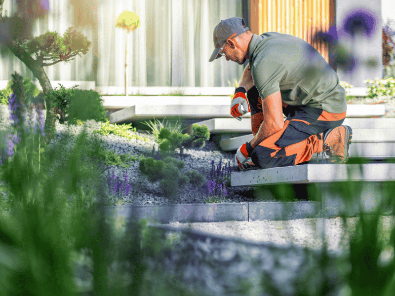 Pourquoi le printemps est le moment idéal pour lancer vos travaux d&rsquo;aménagement extérieur en Belgique ?